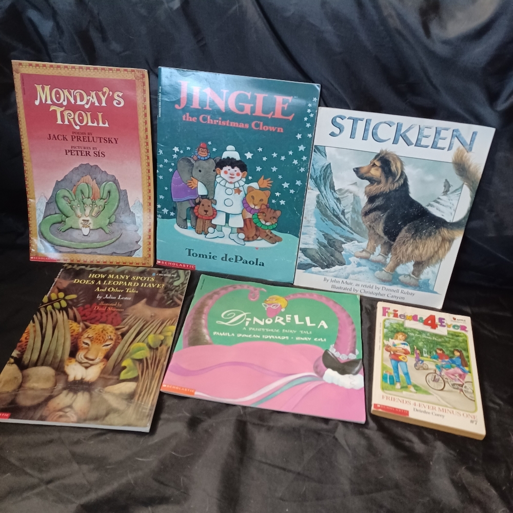 Scholastic 6 Book Paperback Bundle